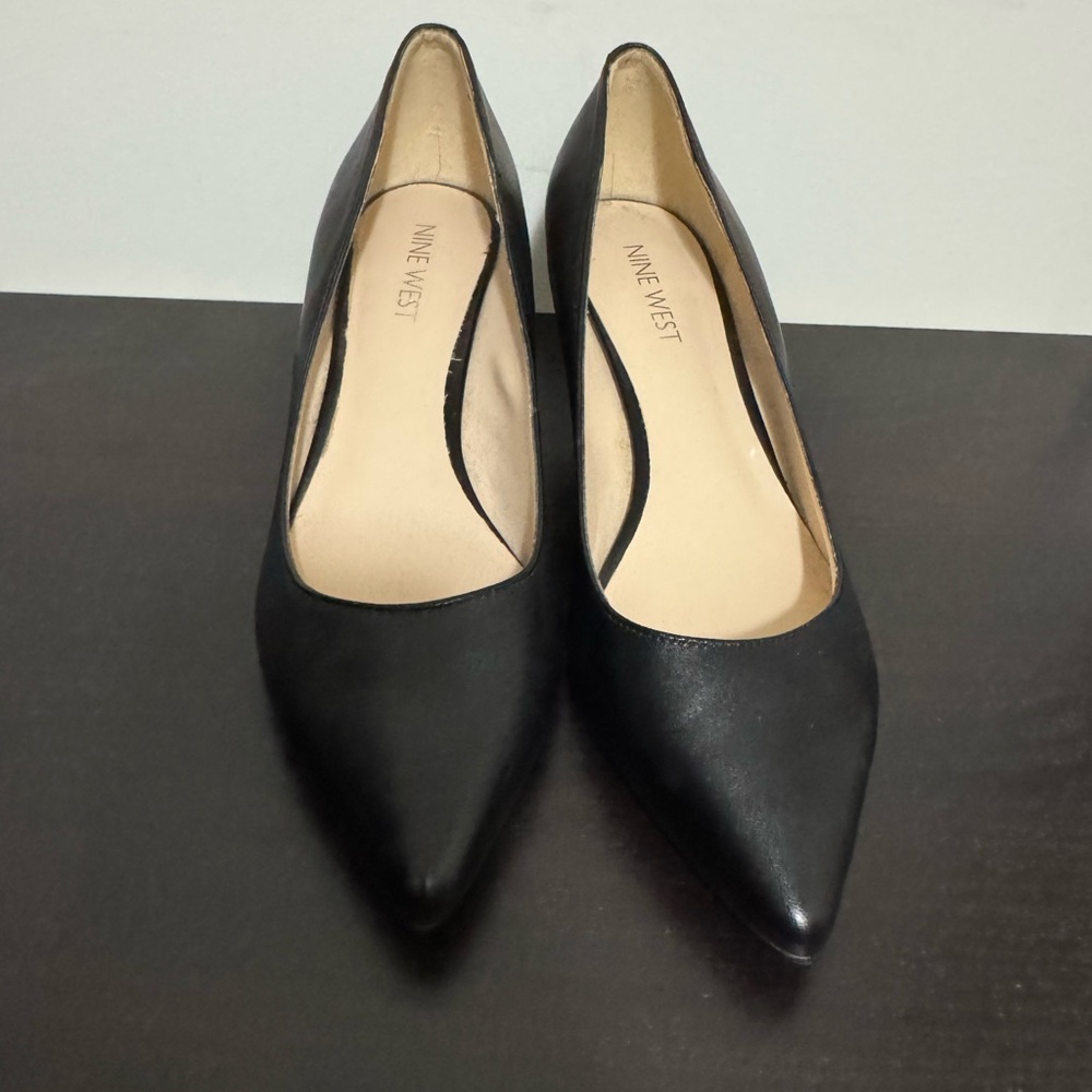 Nine West Black Pointed-Toe Heels